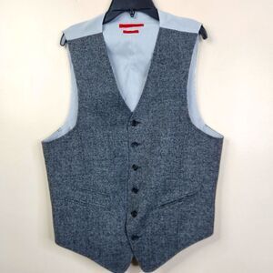 John Varvatos USA 6 Button Adjustable 3 Pocket Vest Medium
